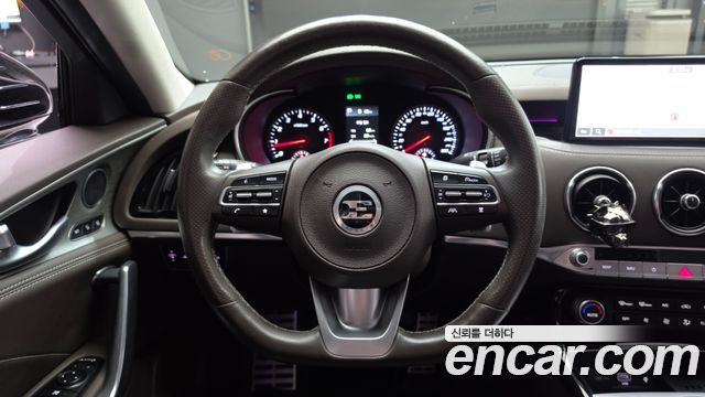 Kia Stinger 2021 — photo 13