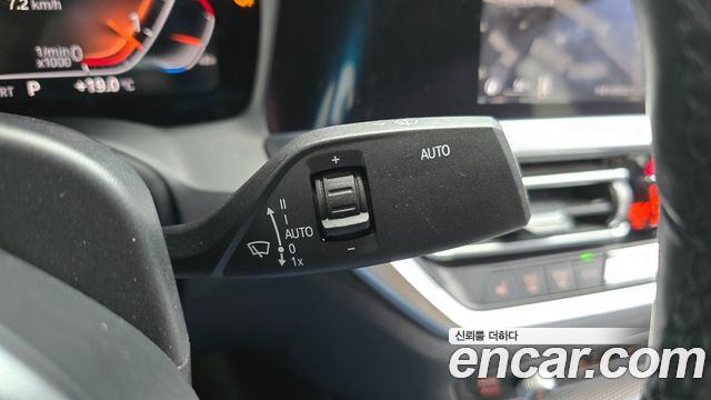 BMW 3-Series 2019 — photo 24