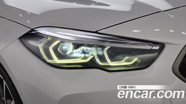 BMW 2-Series 2022 — photo 8