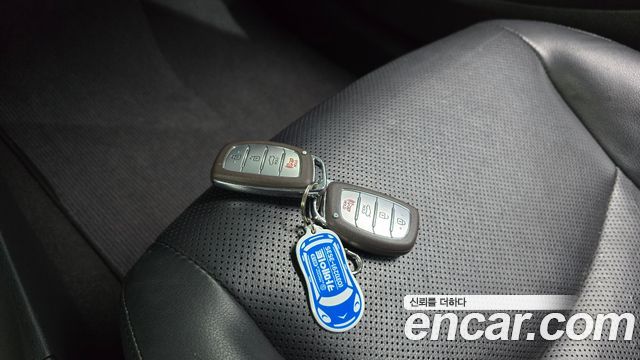 Hyundai AVANTE 2016 — photo 21