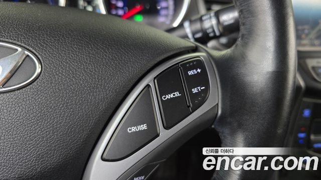 Hyundai AVANTE 2016 — photo 22