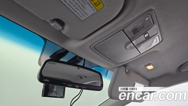 Hyundai AVANTE 2016 — photo 26