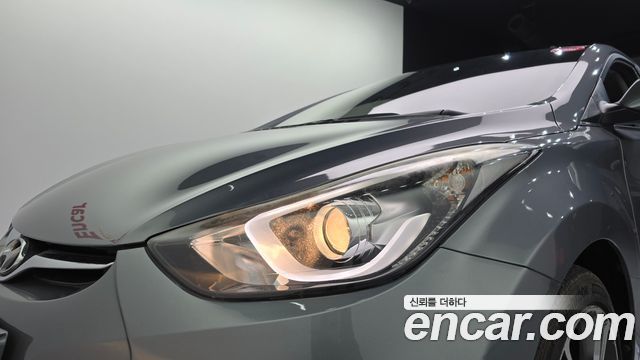 Hyundai AVANTE 2016 — photo 8