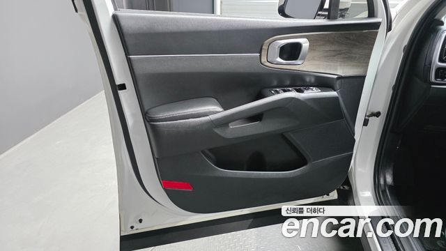 Kia Sorento 2022 — photo 14