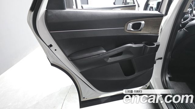 Kia Sorento 2022 — photo 15