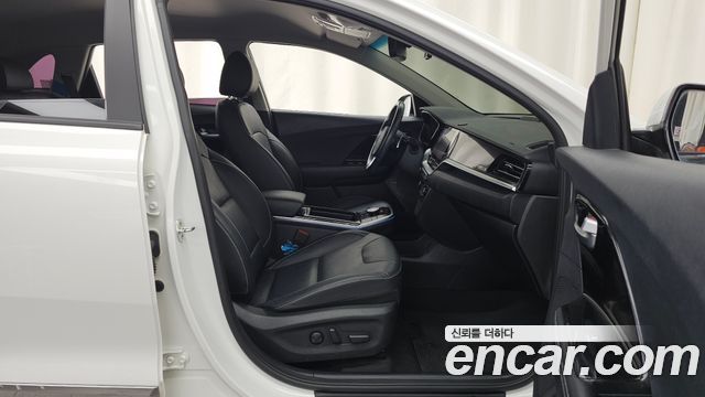 Kia Niro 2022 — photo 17