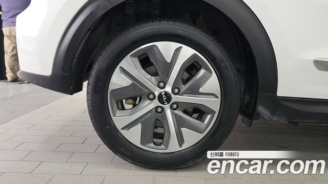 Kia Niro 2022 — photo 7