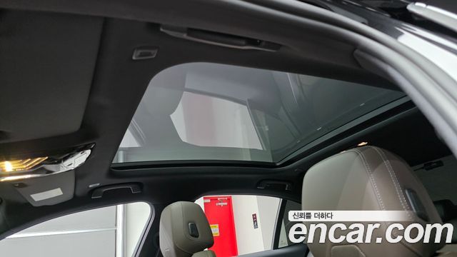 BMW 5-Series 2026 — photo 18