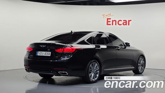Genesis G80 2018 — photo 2