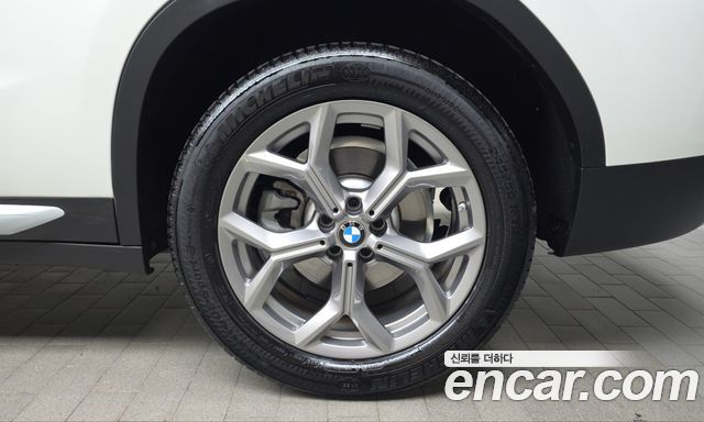 BMW X4 2022 — photo 7