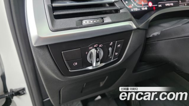 BMW X4 2022 — photo 27
