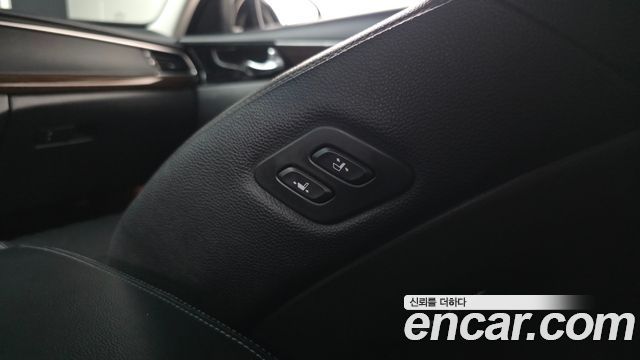 Kia K7 2018 — photo 30