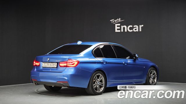 BMW 3-Series 2018 — photo 2