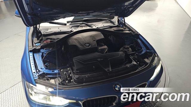 BMW 3-Series 2018 — photo 6