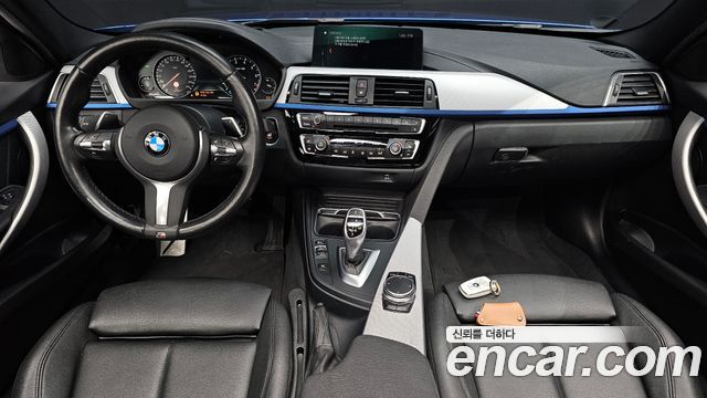 BMW 3-Series 2018 — photo 10