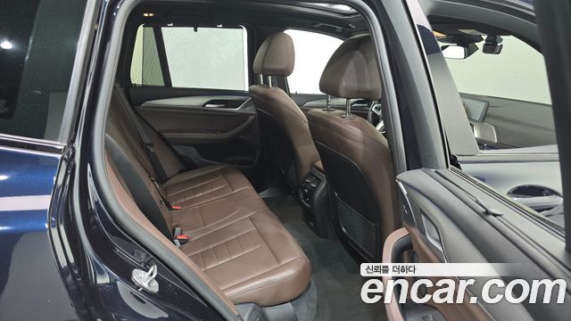 BMW X3 2021 — photo 17