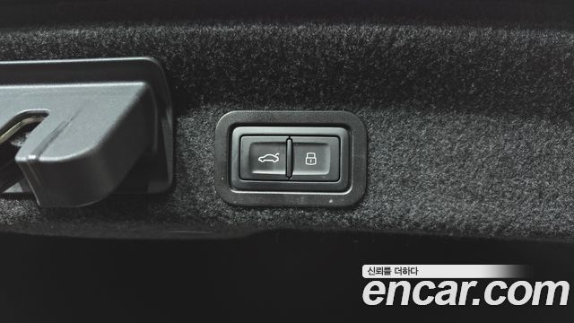 Audi A6 2022 — photo 23