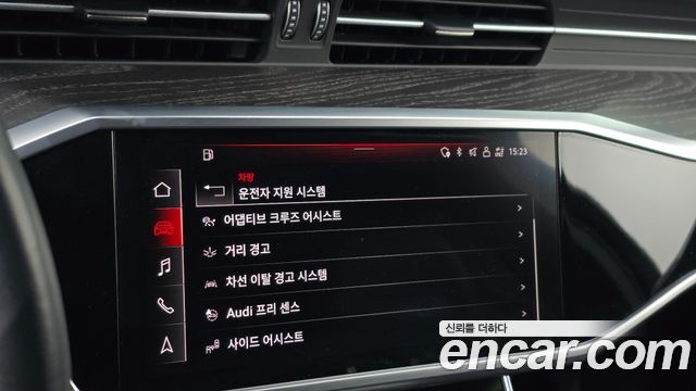 Audi A6 2022 — photo 34