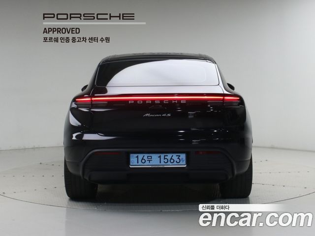 Porsche Macan 2025 — photo 4