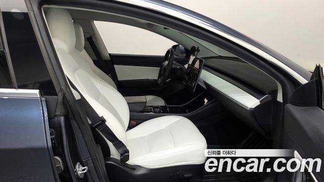 Tesla Model 3 2020 — photo 16