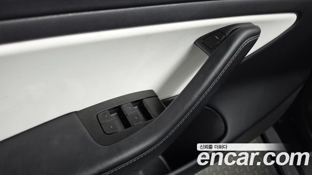 Tesla Model 3 2020 — photo 27