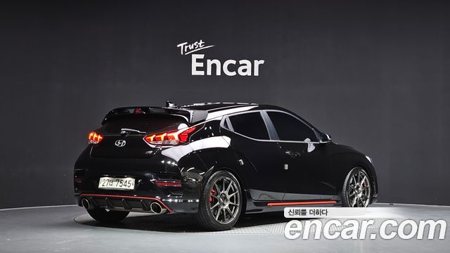 Hyundai Veloster 2019 — photo 2