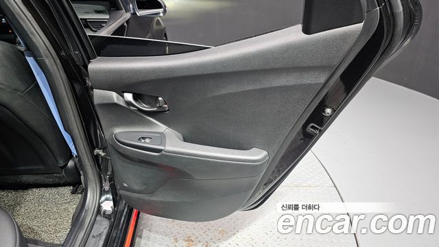 Hyundai Veloster 2019 — photo 15