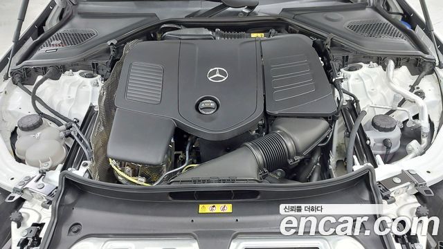 Mercedes-Benz E-Class 2026 — photo 6