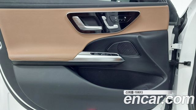 Mercedes-Benz E-Class 2026 — photo 15
