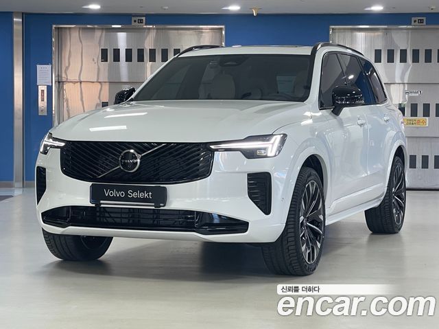Volvo XC90 2026 — photo 1