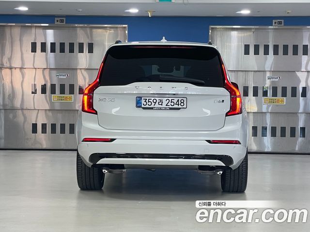 Volvo XC90 2026 — photo 4