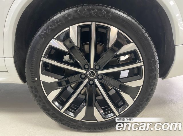 Volvo XC90 2026 — photo 5
