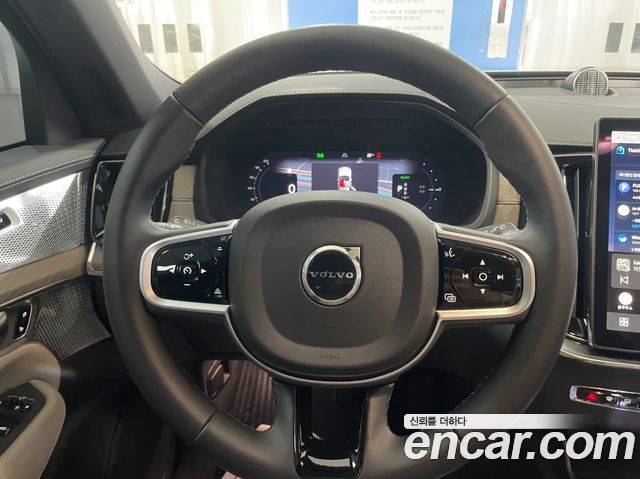 Volvo XC90 2026 — photo 13