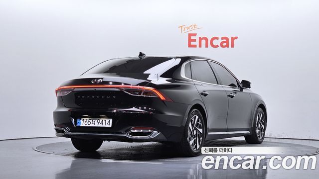 Hyundai Grandeur 2022 — photo 2