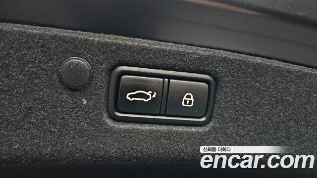 Hyundai Grandeur 2022 — photo 26