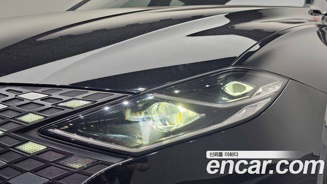Hyundai Grandeur 2022 — photo 8