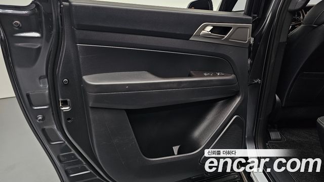 KG Mobility Rexton 2019 — photo 15