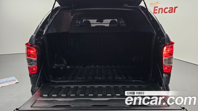 KG Mobility Rexton 2019 — photo 32
