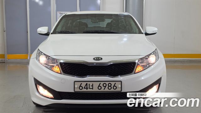 Kia K5 2011 — photo 2