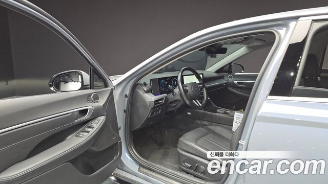 Hyundai Sonata 2025 — photo 13