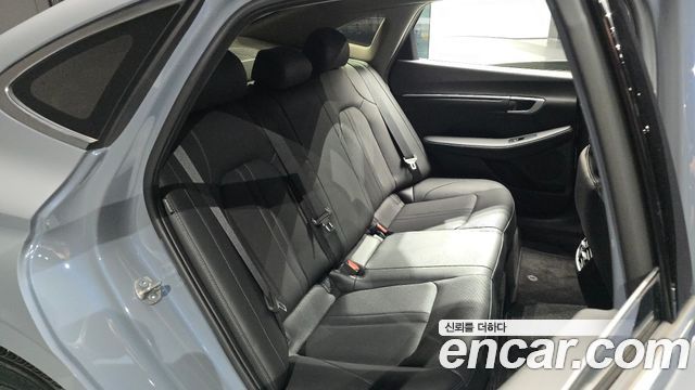 Hyundai Sonata 2025 — photo 17