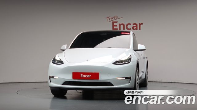 Tesla Model Y 2021 — photo 3