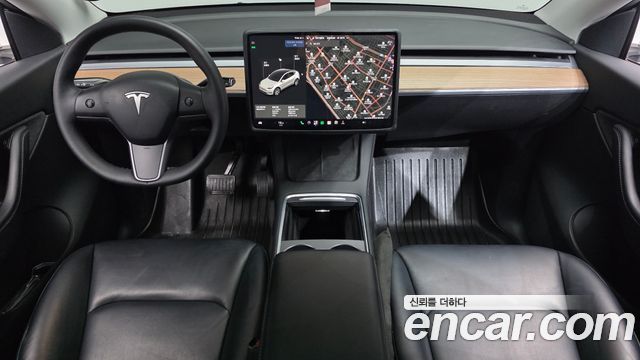 Tesla Model Y 2021 — photo 10