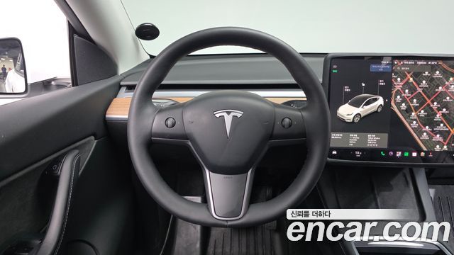 Tesla Model Y 2021 — photo 19