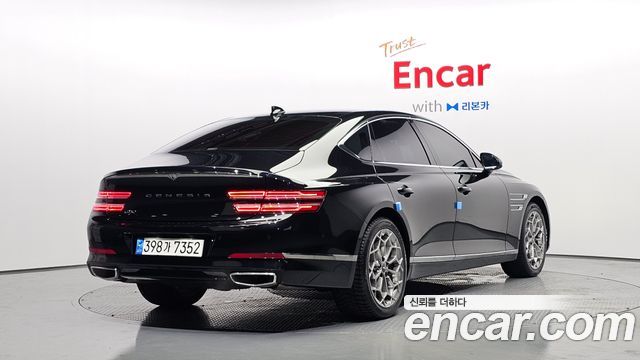 Genesis G80 2023 — photo 2