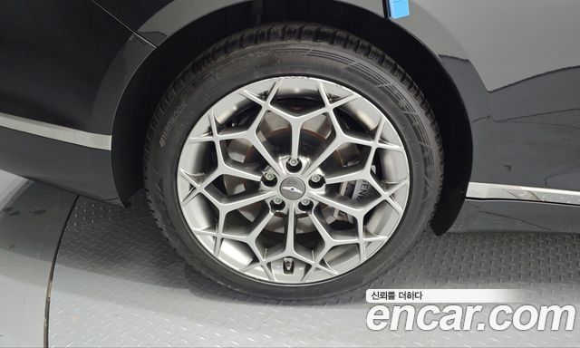 Genesis G80 2023 — photo 5