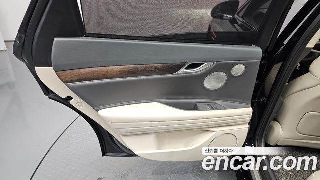 Genesis G80 2023 — photo 15