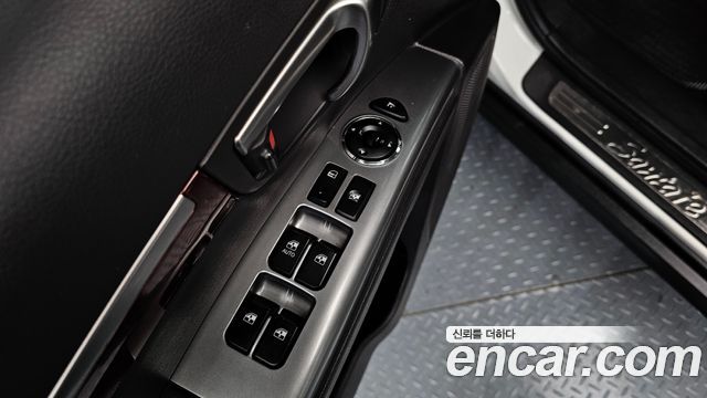 Hyundai Santafe 2010 — photo 16