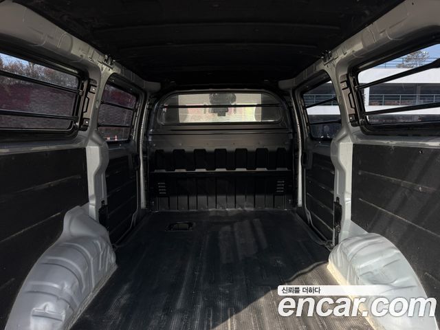 Hyundai Starex 2018 — photo 10