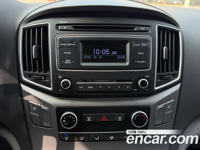 Hyundai Starex 2018 — photo 13